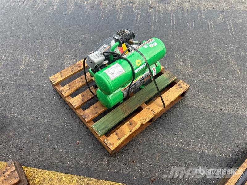 MI-T-M AM1-HE02-05SR Electric Air Compressor Compresoras