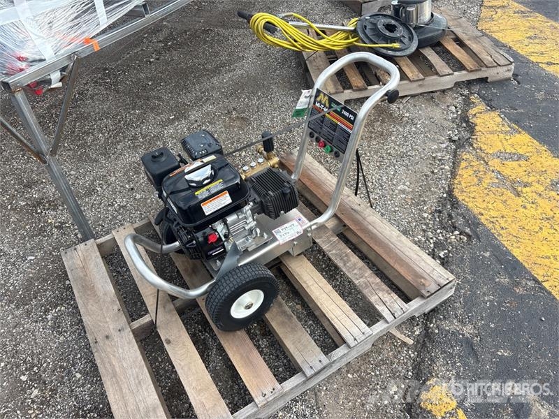 MI-T-M CA24031MMH Pressure Washer Nettoyeur basse pression
