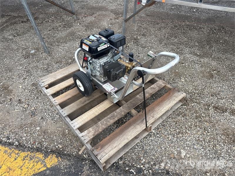MI-T-M CA24031MMH Pressure Washer Nettoyeur basse pression
