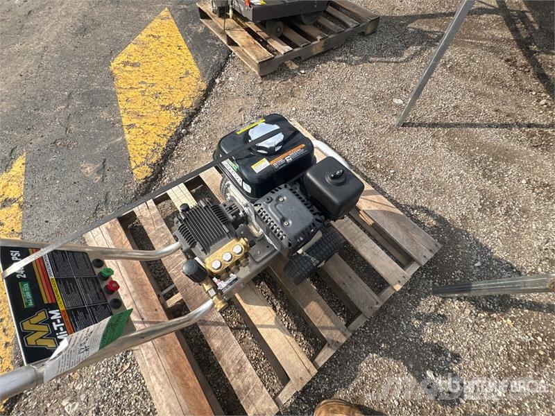 MI-T-M CA24031MMH Pressure Washer Nettoyeur basse pression