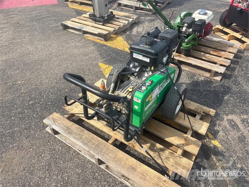 MI-T-M CW-3004-4SGV Pressure Washer Visokotlačni čistilci za domačo uporabo
