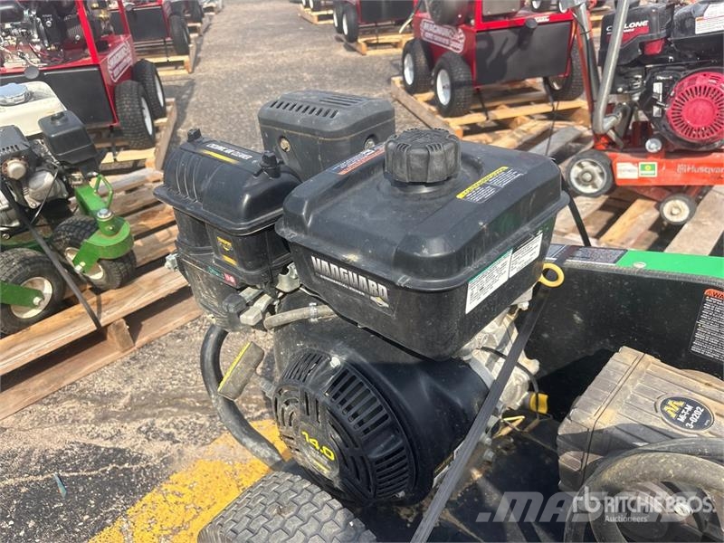 MI-T-M CW-3004-4SGV Pressure Washer Visokotlačni čistilci za domačo uporabo