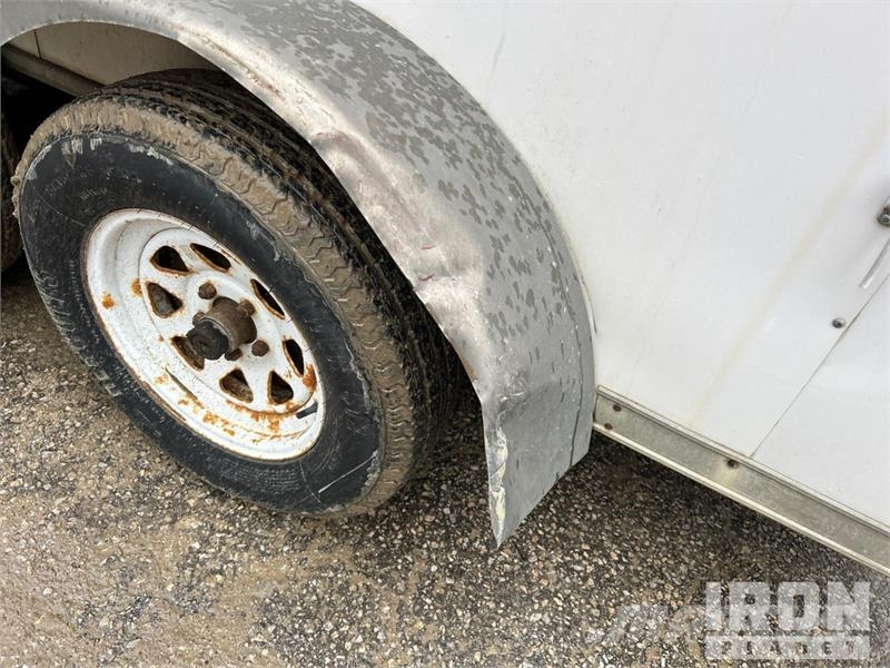 Middlebury MST7X14TA2 14 ft T/A Enclosed Trailer Prikolice zabojniki