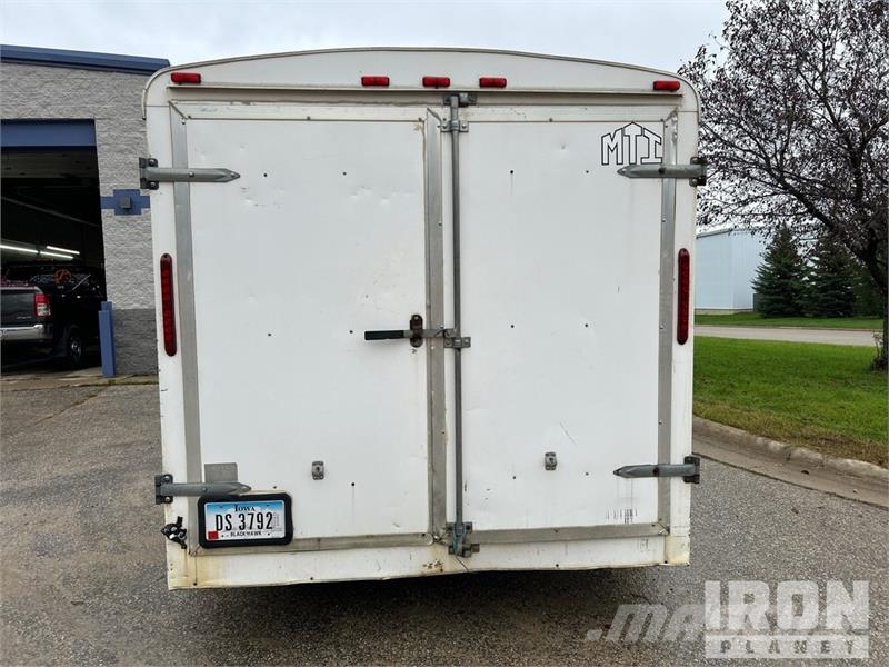 Middlebury MST7X14TA2 14 ft T/A Enclosed Trailer Prikolice zabojniki