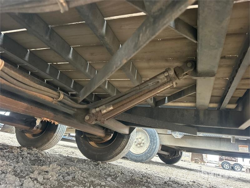 Midsota TBHD832220K 22 ft T/A Tilt Deck Trailer Nizki nakladalci