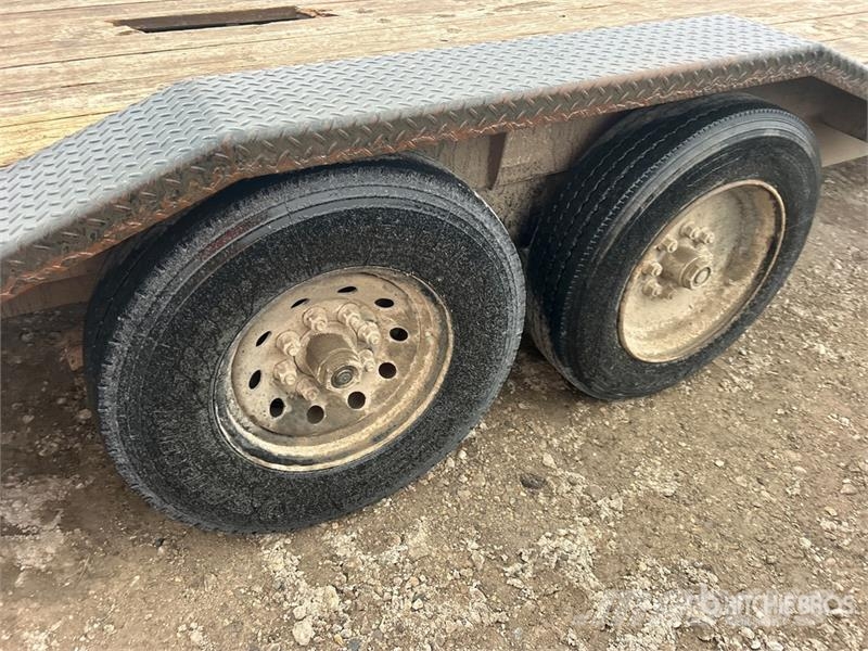 Midsota TBWB022416K 24 ft T/A Tilt Deck Trailer Nizki nakladalci