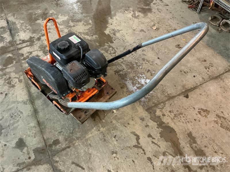 Mikasa Vibratory Plate Compactor Kompaktory