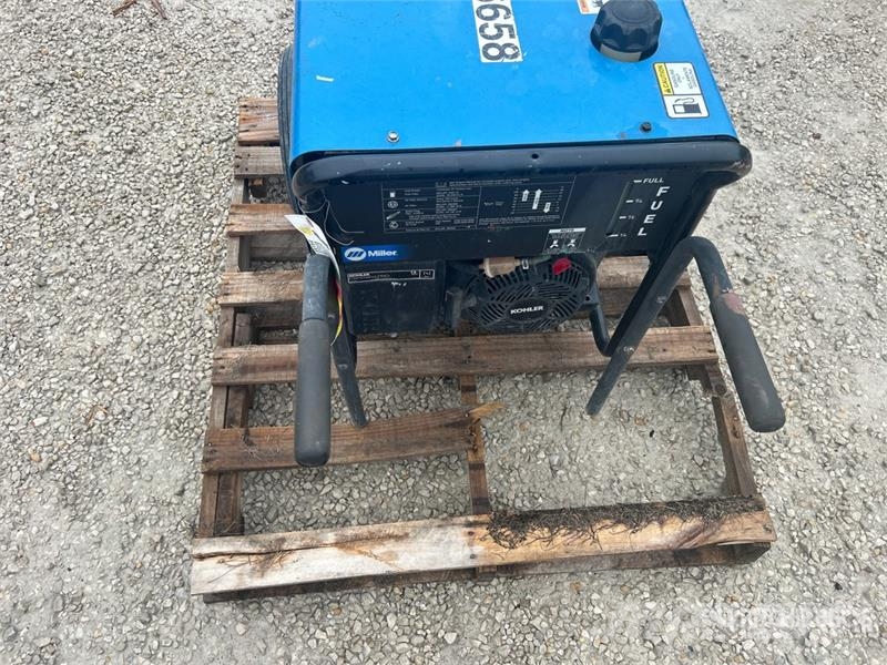 Miller 185 DX 175 A Mobile Multi-Process Engine Driven We Varilni instrumenti