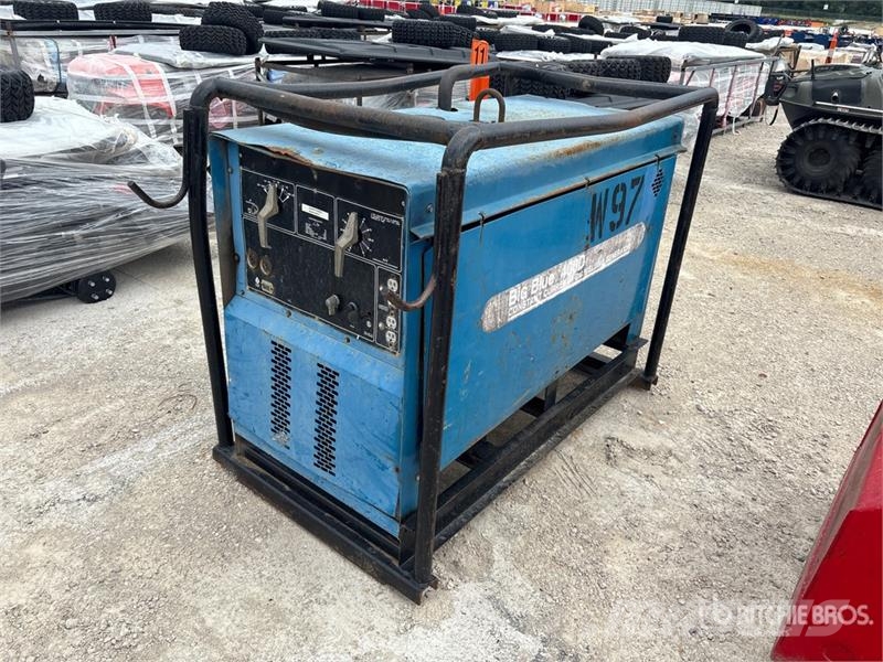 Miller Big Blue 400D Skid-Mounted Engine Driven Welder Soldadoras