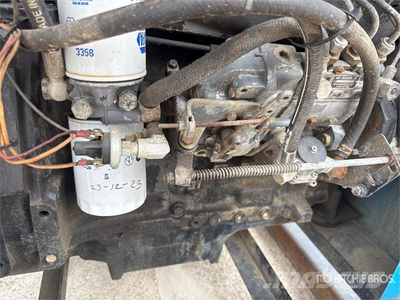 Miller Big Blue 400D Skid-Mounted Engine Driven Welder Soldadoras