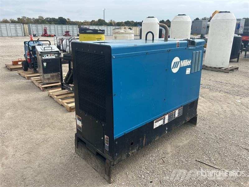 Miller Big Blue 800 Duo Pro 800 A Skid-Mounted Multi-Proc Welding machines