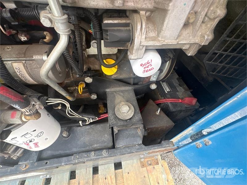 Miller Big Blue 800 Duo Pro Welder 400 A Skid-Mounted Mul Lasapparaten