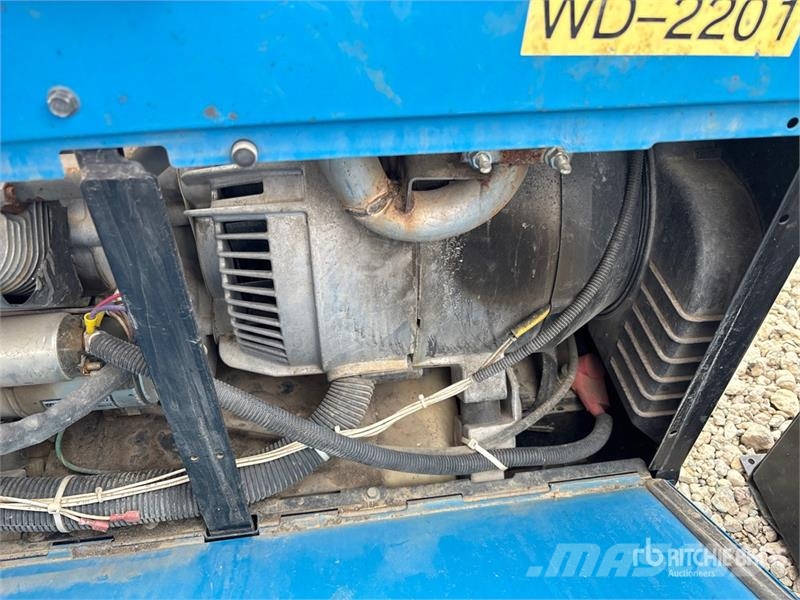 Miller Bobcat 225 Multi-Process Engine Driven Welder Schweissgeräte
