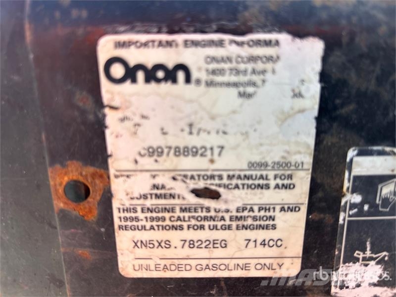 Miller Bobcat 225 Multi-Process Engine Driven Welder Soldadoras