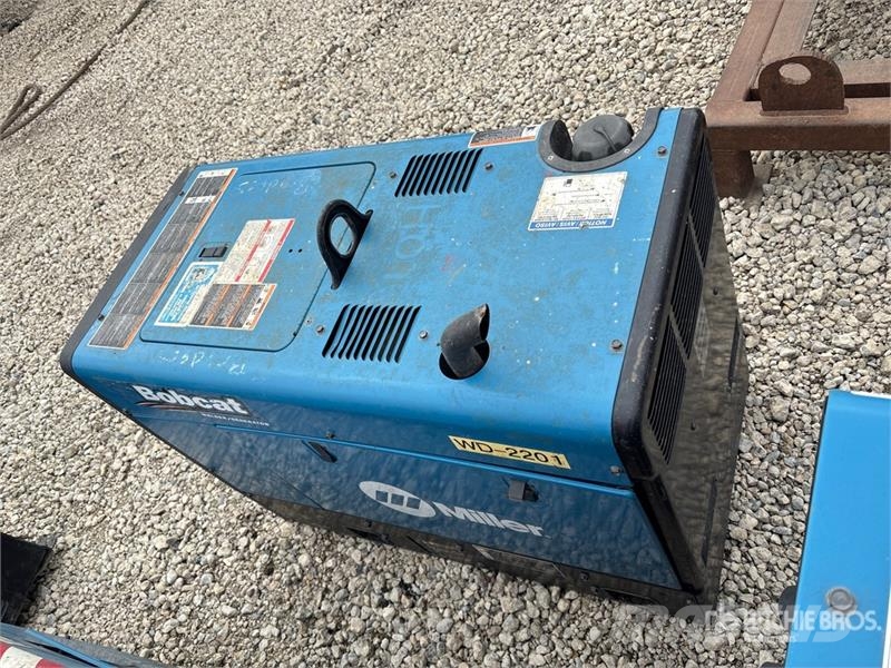 Miller Bobcat 225 Multi-Process Engine Driven Welder Schweissgeräte