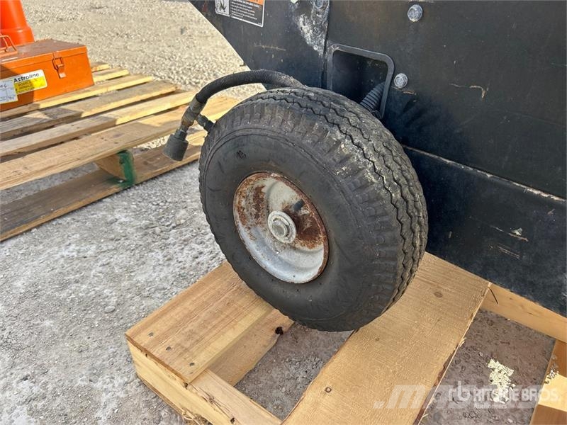Miller Bobcat 250 250 A Mobile Multi-Process Engine Drive Lasapparaten
