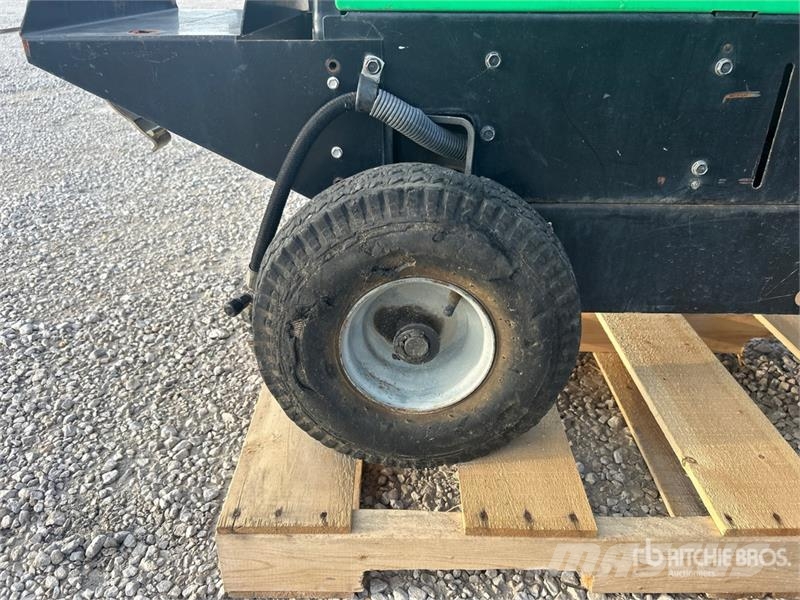 Miller Bobcat 250 250 A Mobile Multi-Process Engine Drive Hitsauslaitteet