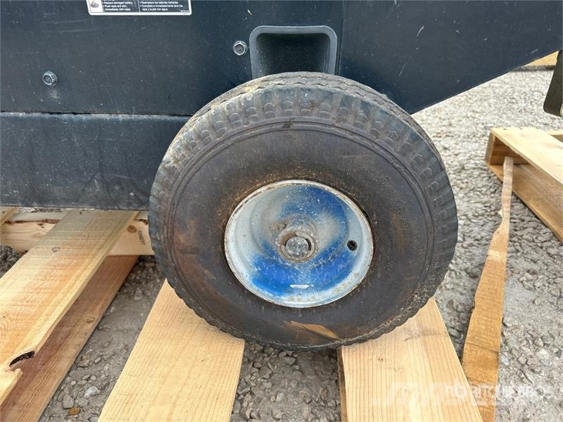 Miller Bobcat 250 250 A Mobile Multi-Process Engine Drive Varilni instrumenti