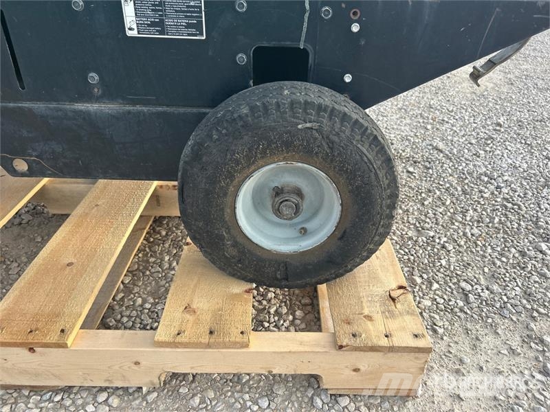 Miller Bobcat 250 250 A Mobile Multi-Process Engine Drive Hitsauslaitteet