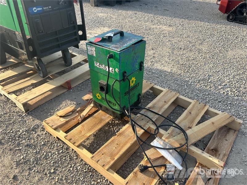 Miller Filtair 130 Electric Fume Extractor Gradbeništvo - drugo