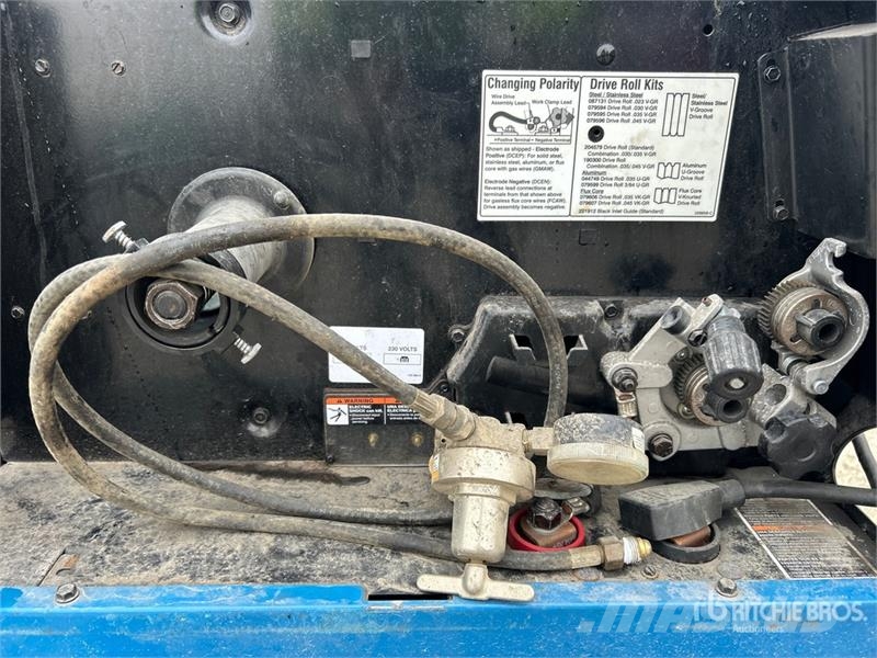 Miller matic 252 Welding machines