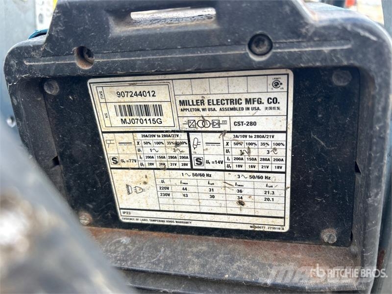 Miller of (2) Miller CST280 280 A Multi-Process Engine Dr Poste à souder
