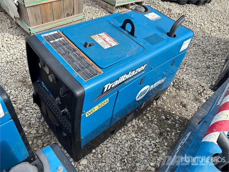 Miller Trailblazer 325 Multi-Process Engine Driven Welder Schweissgeräte