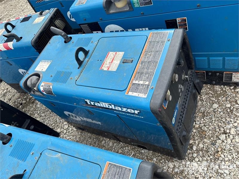Miller Trailblazer 325 Multi-Process Engine Driven Welder Schweissgeräte