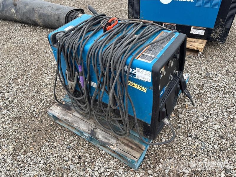 Miller Trailblazer 325 Engine Driven Welder Svejsemaskiner