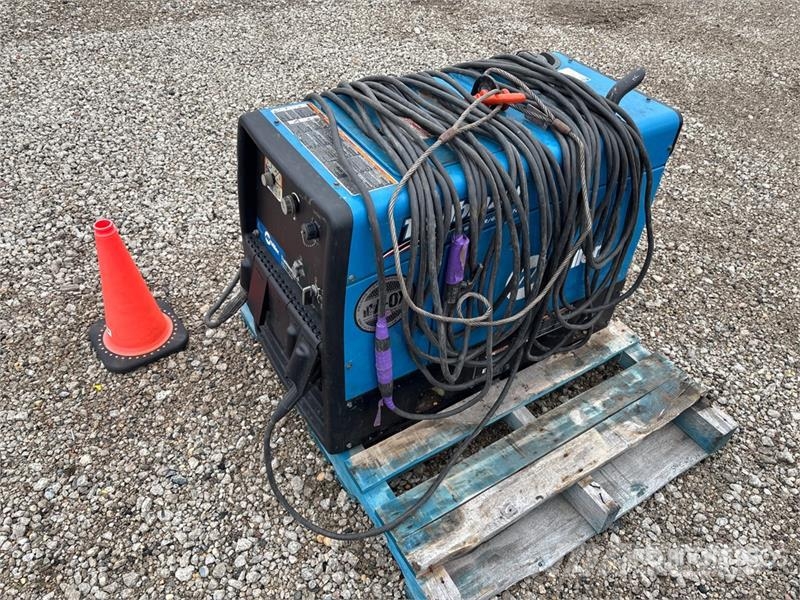 Miller Trailblazer 325 Engine Driven Welder Svejsemaskiner
