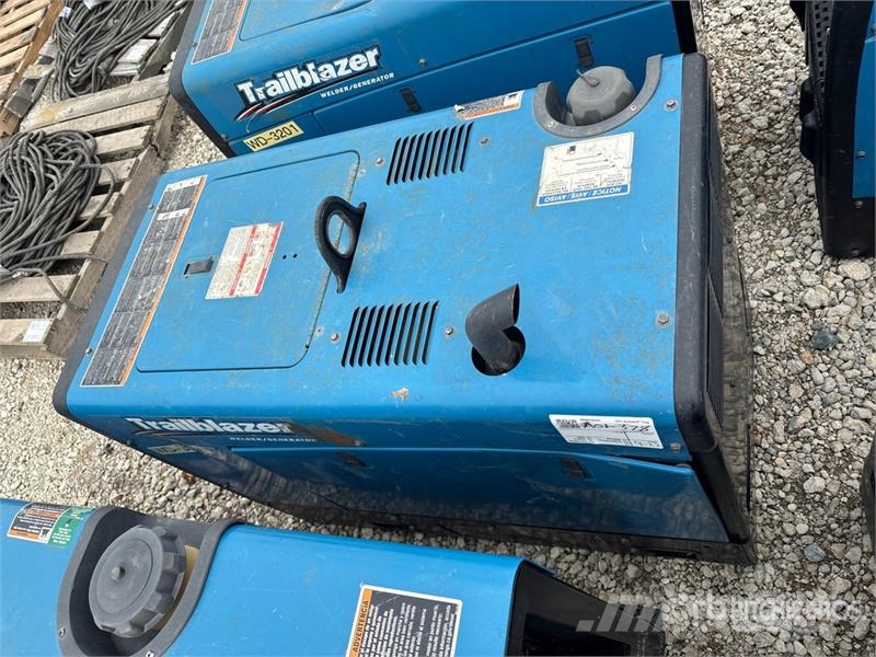 Miller Trailblazer 325 Multi-Process Engine Driven Welder Schweissgeräte