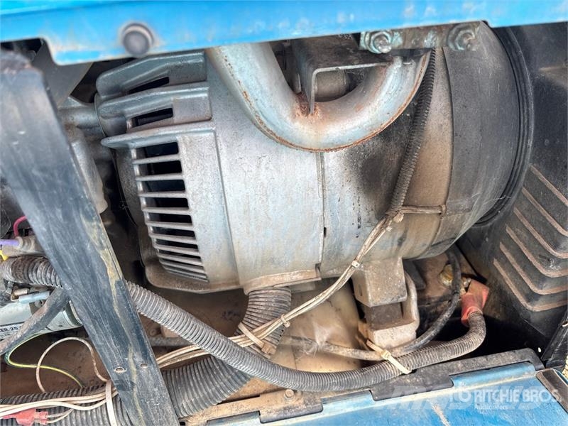 Miller Trailblazer 325 Engine Driven Welder Schweissgeräte