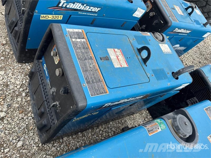 Miller Trailblazer 325 Multi-Process Engine Driven Welder Schweissgeräte