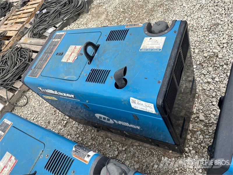 Miller Trailblazer 325 Multi-Process Engine Driven Welder Schweissgeräte