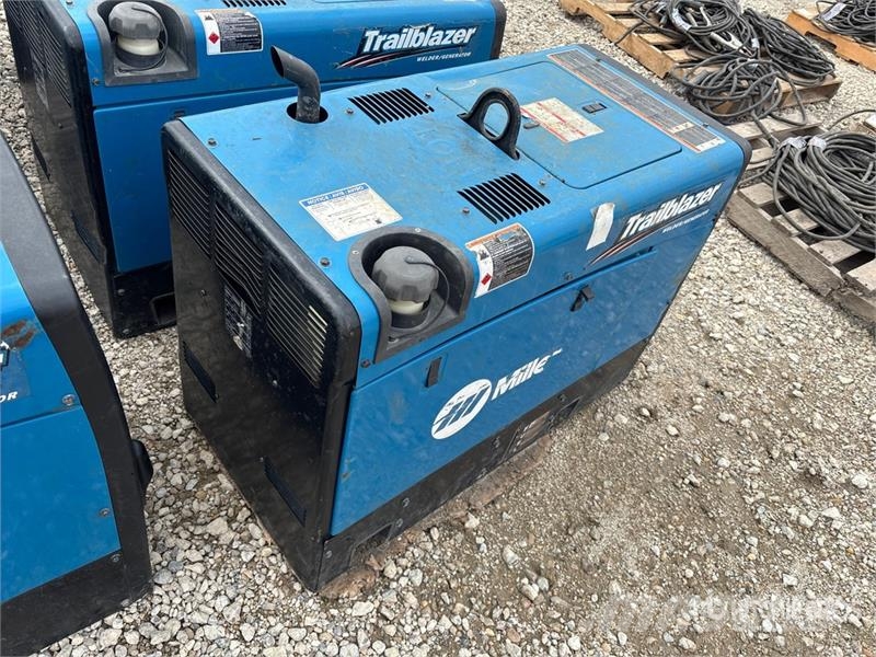 Miller Trailblazer 325 Multi-Process Engine Driven Welder Schweissgeräte