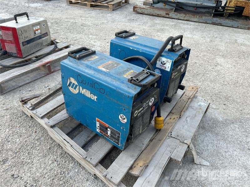 Miller XMT 304 CC/CV Poste à souder