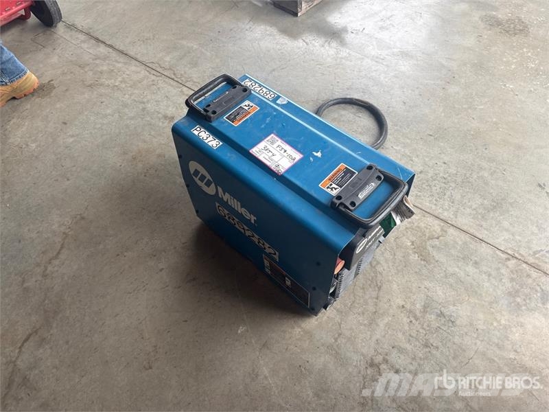 Miller XMT350 Metināšanas iekārtas