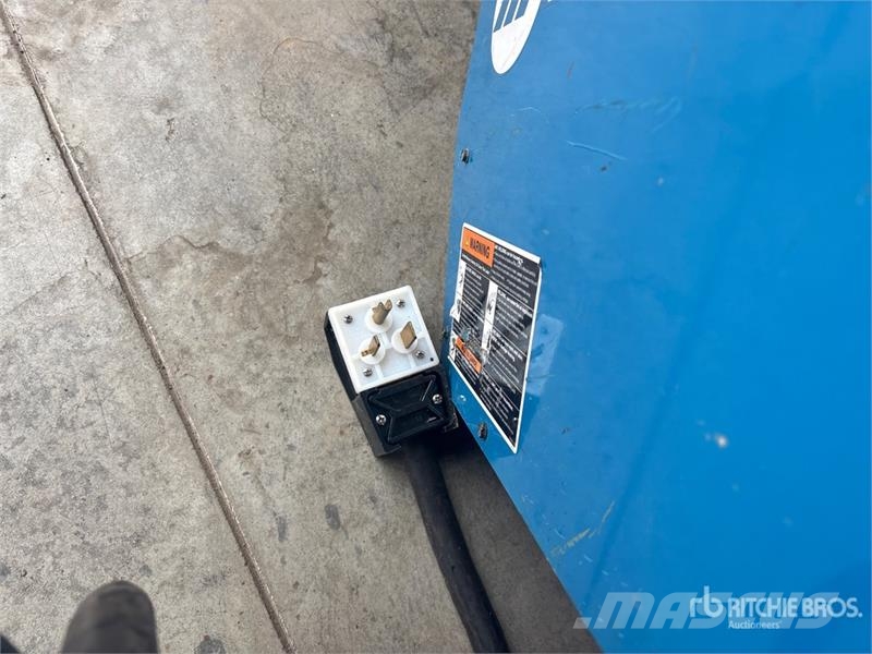 Miller XMT350 Metināšanas iekārtas