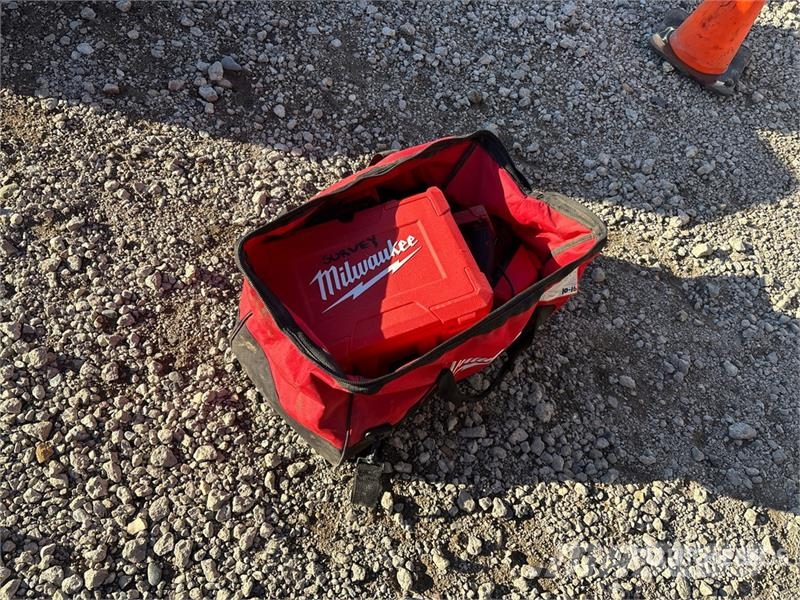 MILWAUKEE Rotary Hammers, and Laser level Andet tilbehør