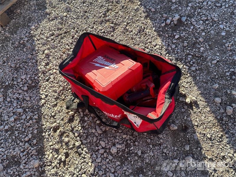 MILWAUKEE Rotary Hammers, and Laser level Andet tilbehør
