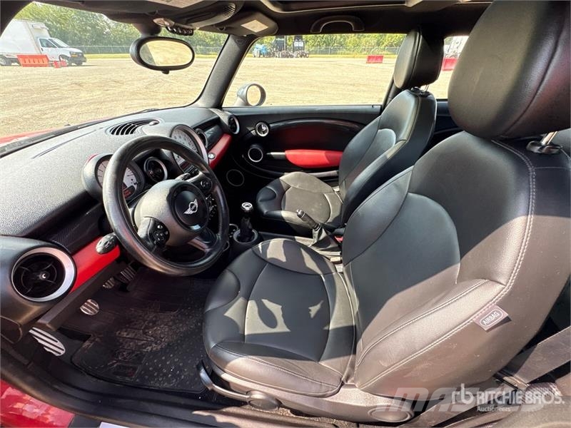Mini Cooper Automobile PKWs