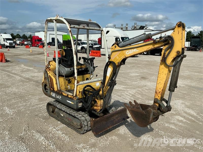 Mini Excavator (Inoperable) Mini bageri <7t