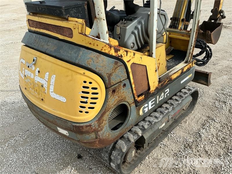 Mini Excavator (Inoperable) Mini bageri <7t