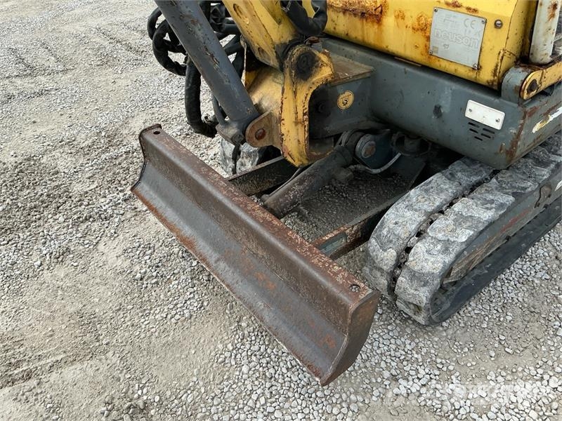 Mini Excavator (Inoperable) Mini bageri <7t