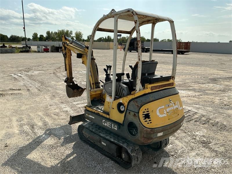 Mini Excavator (Inoperable) Mini bageri <7t