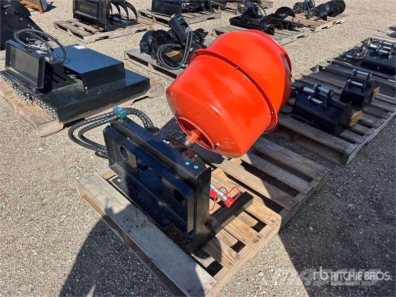 Mini Skid Steer Concrete Mixer (Unused) Stavebné miešačky