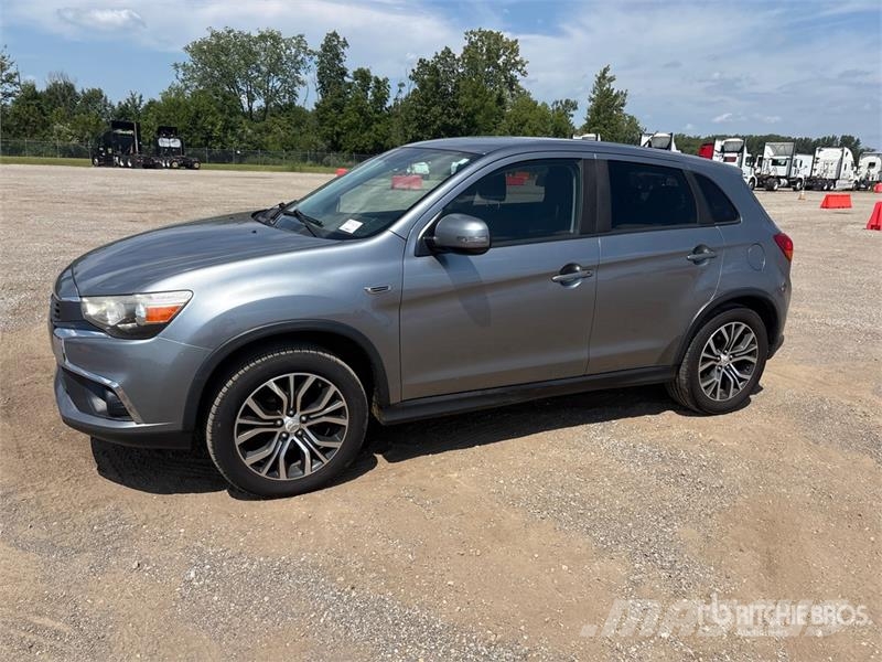 Mitsubishi Outlander Cars
