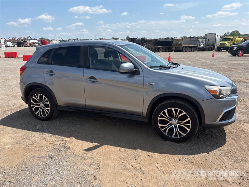 Mitsubishi Outlander Cars