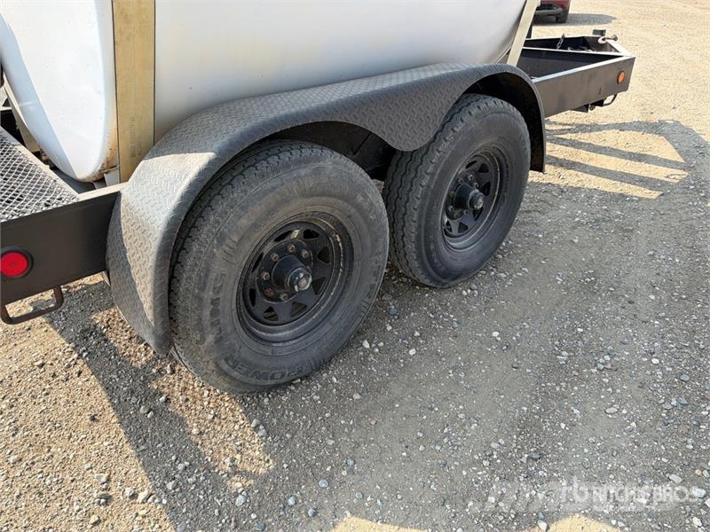 MMDI T/A Fuel Trailer Tankwagen