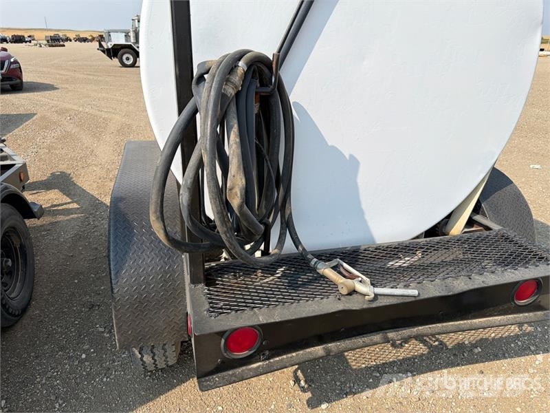 MMDI T/A Fuel Trailer Tankwagen